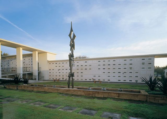 Art & Architecture | Hillside Memorial Park and Mortuary
